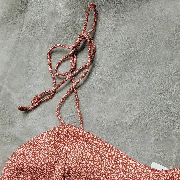 NWT Abercrombie & Fitch Tank Top - Picture 3 of 5